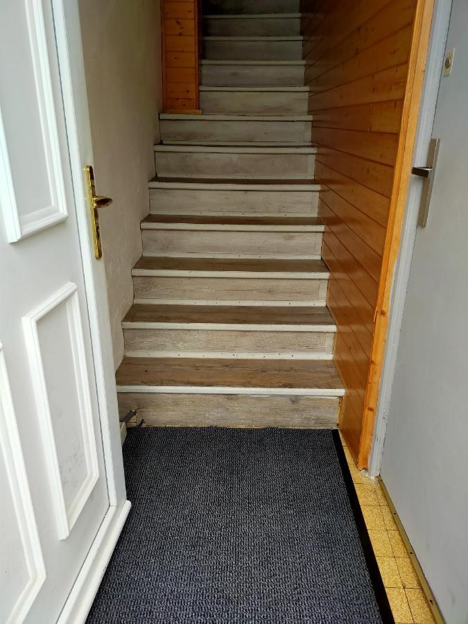 Agreable Appartement De 48 M² En Rdc 라루브불 외부 사진