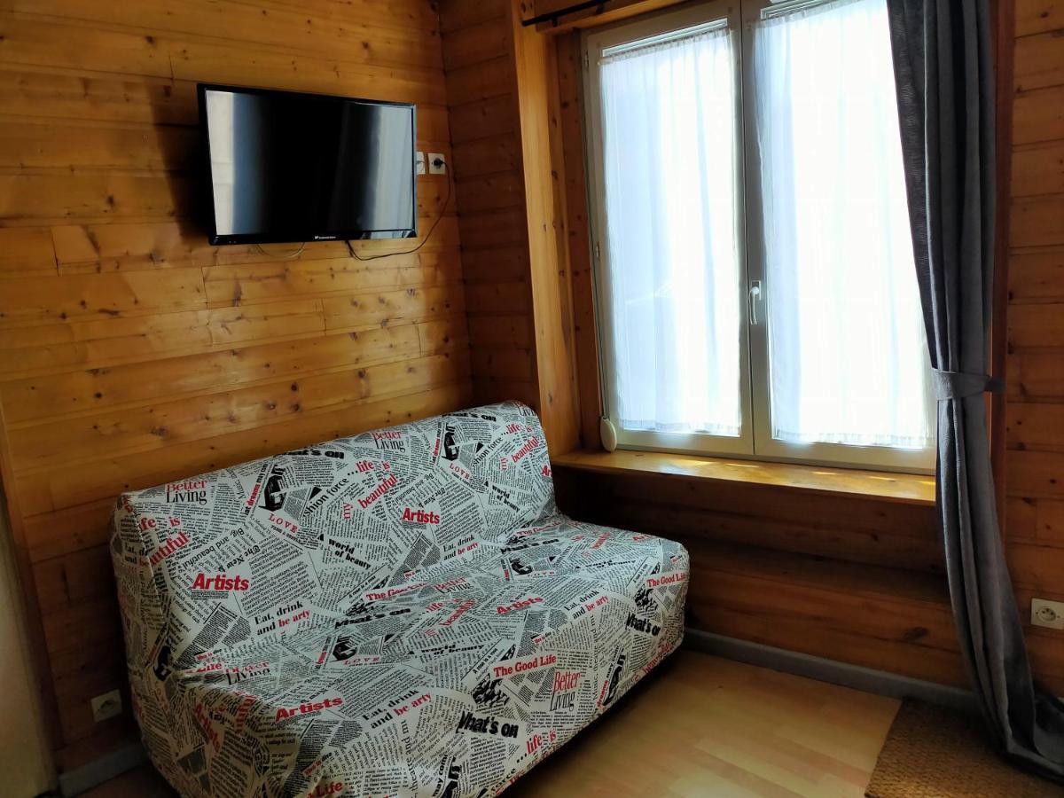 Agreable Appartement De 48 M² En Rdc 라루브불 외부 사진