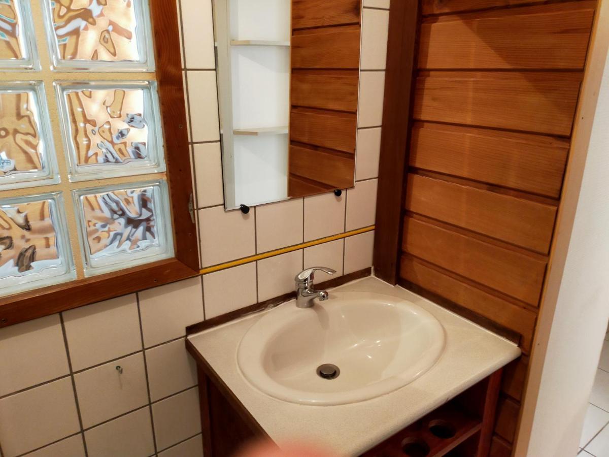 Agreable Appartement De 48 M² En Rdc 라루브불 외부 사진